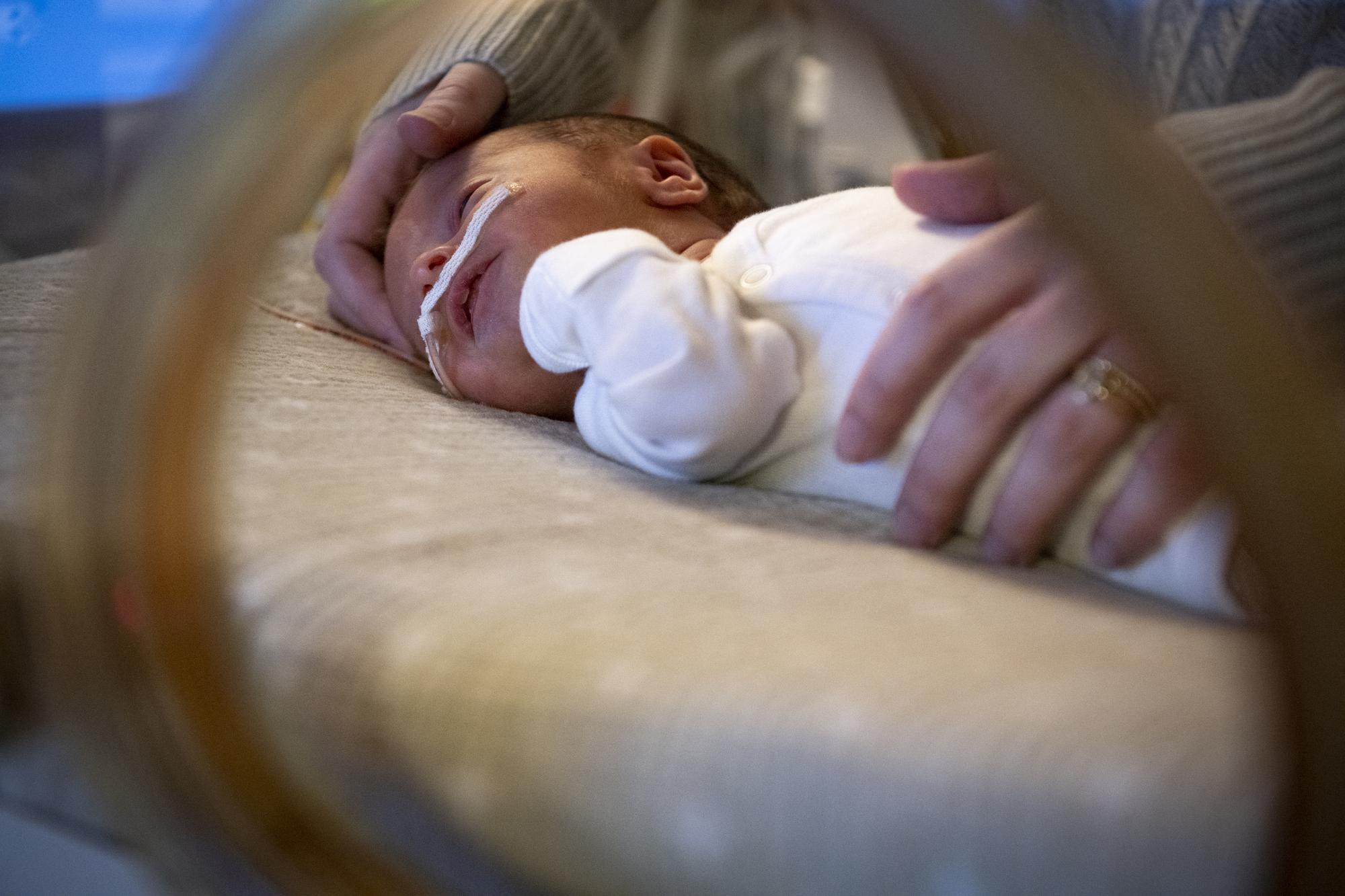 Breastfeeding a Baby with Jaundice Dr. Ashanti Woods Mercy