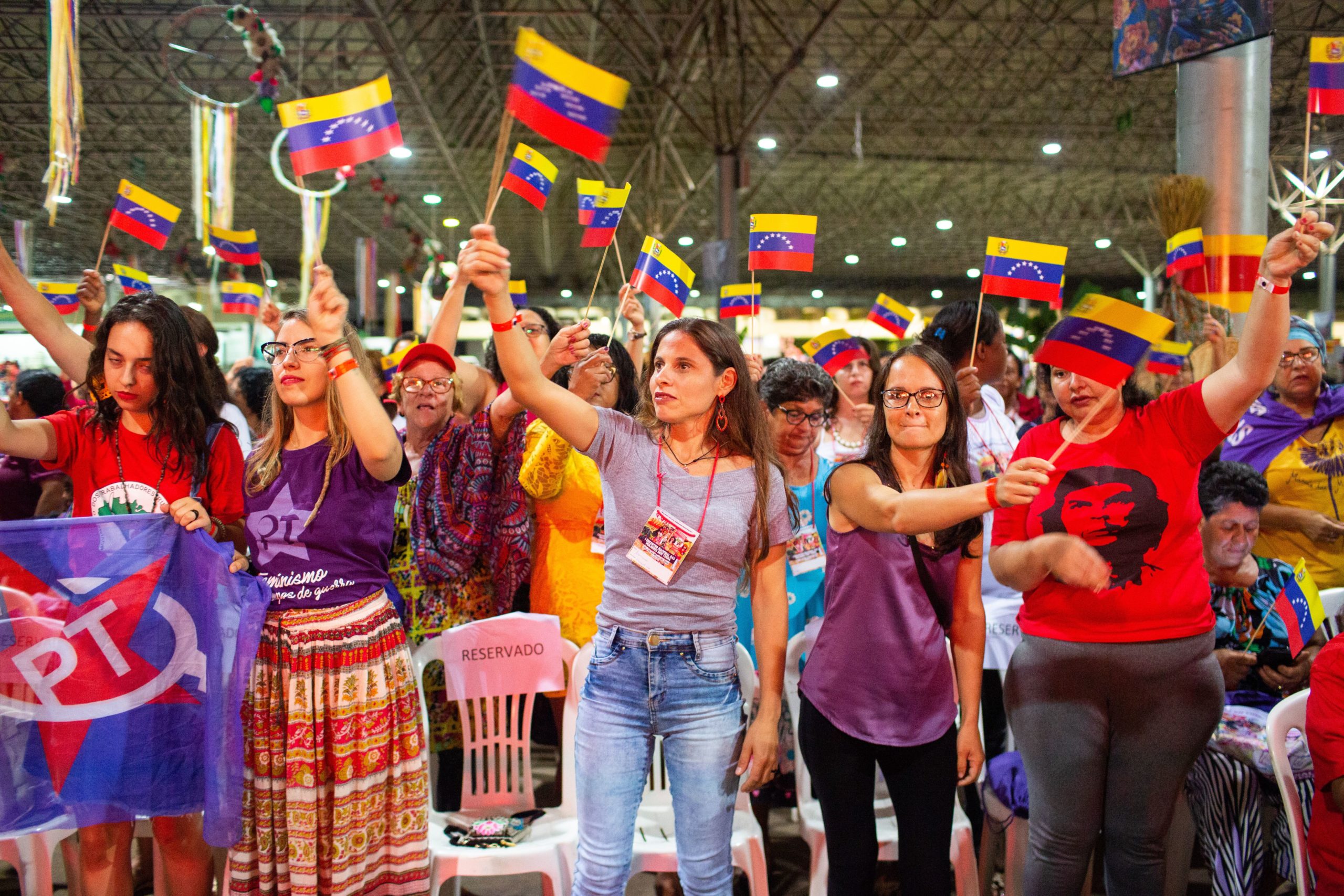 Representantes de vários países participam do Encontro