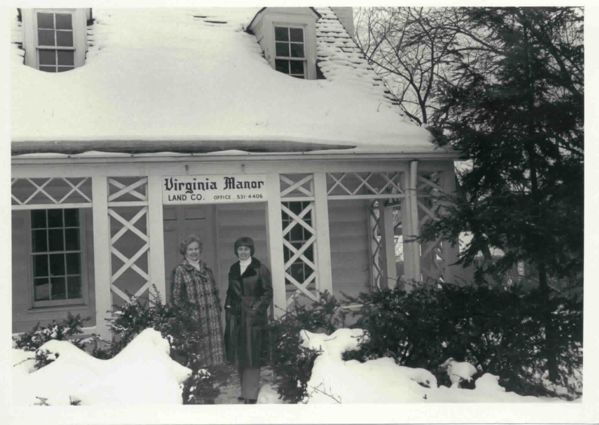 Photo Gallery • Virginia Manor Land Company sales office