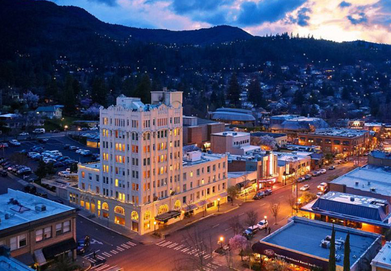 Home Mountain Meadows Realty