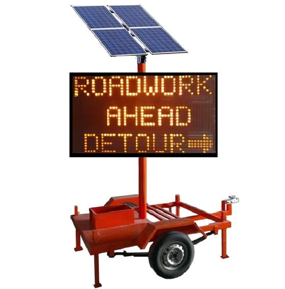 Solarna tablica informacyjna na przyczepie 32000 UAT MTP