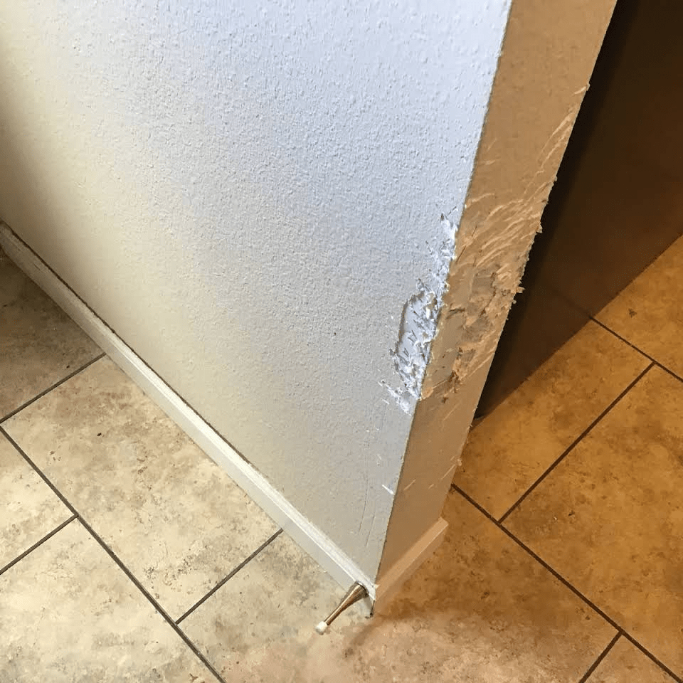 Can I Have My Drywall and Stucco Repaired Before I Get it Repainted