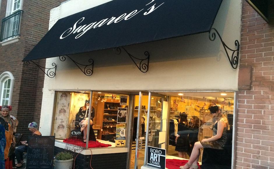 The best of Murfreesboro gather at art crawl Sidelines