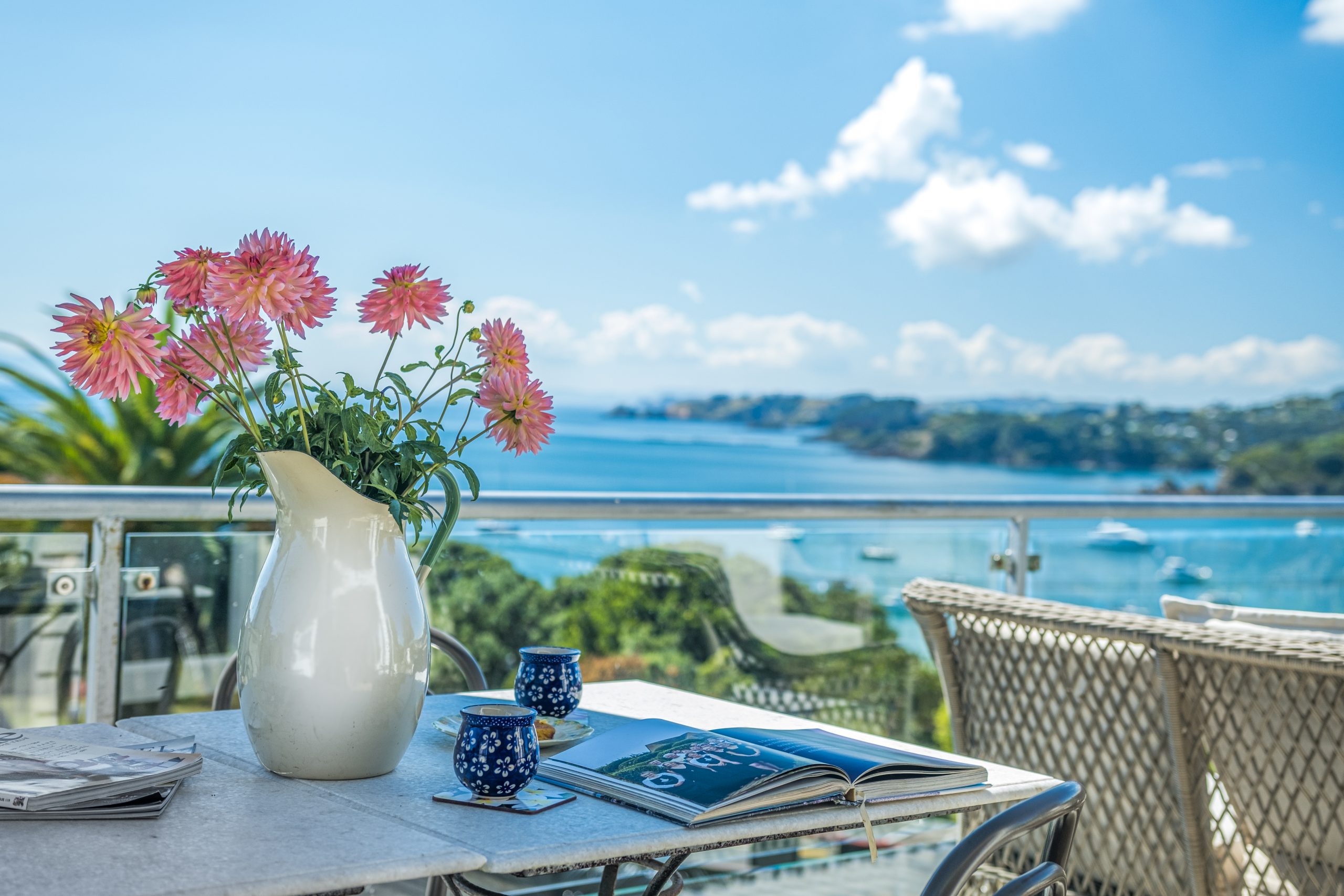 Vintage Cottage Mudbrick Restaurant Waiheke Island Wine Vineyard