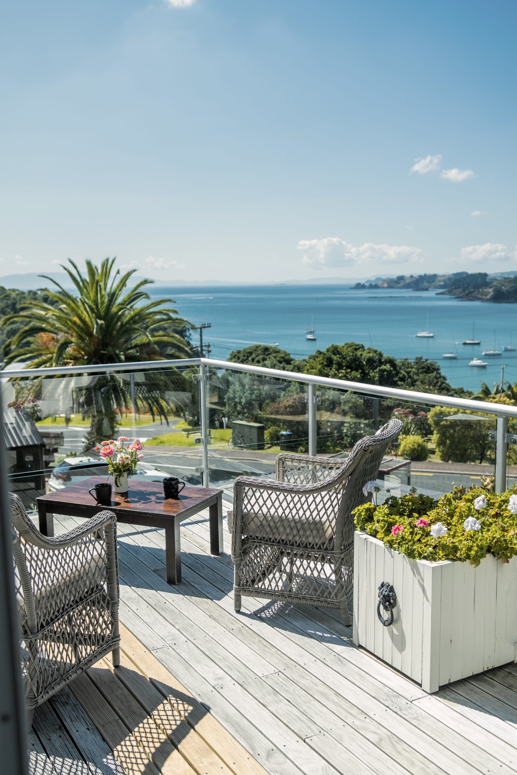 Vintage Cottage Mudbrick Restaurant Waiheke Island Wine Vineyard