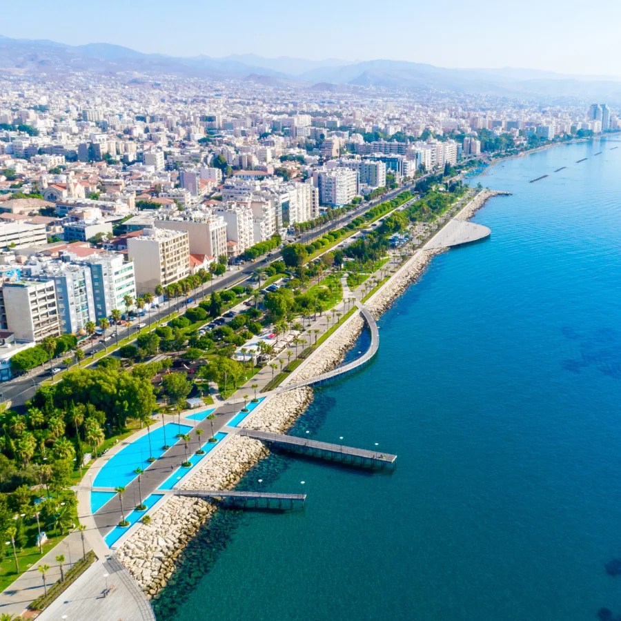 Muddlers Mobile Bar Your Ultimate Mobile Bar in Cyprus!