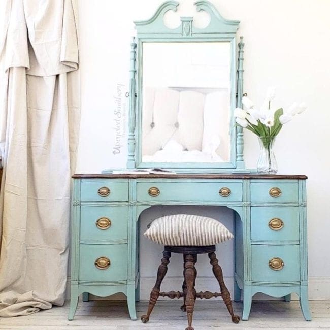 How to Paint a Mirror Frame A StepbyStep Guide