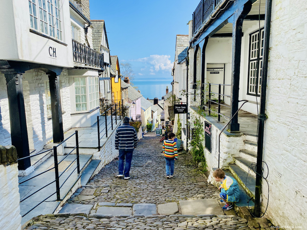 10 Things to do in Clovelly with Kids & Top Tips for a Visit