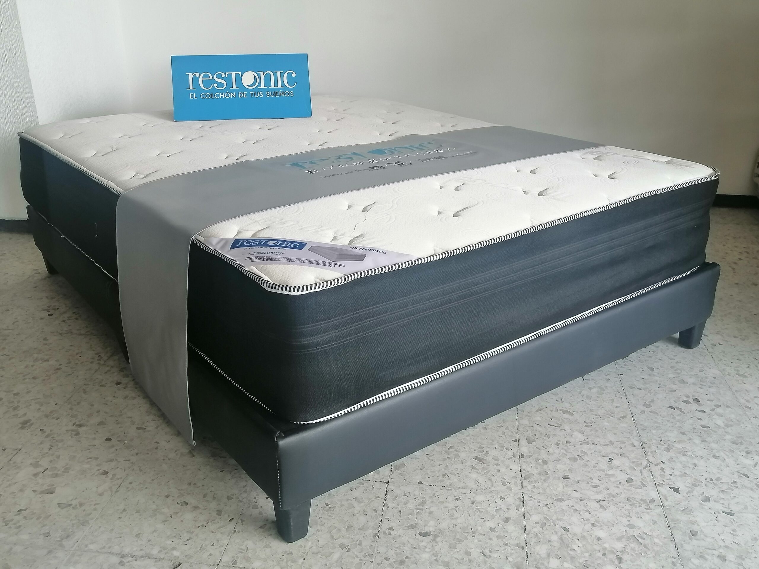 Colchón restonic K.S. termogel Mueblería el angel