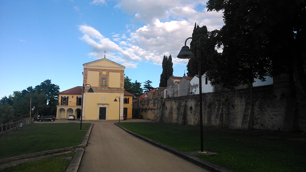 Art and creativity to promote human and social rights in Torino di Sangro Muhamed Kafedžić Muha