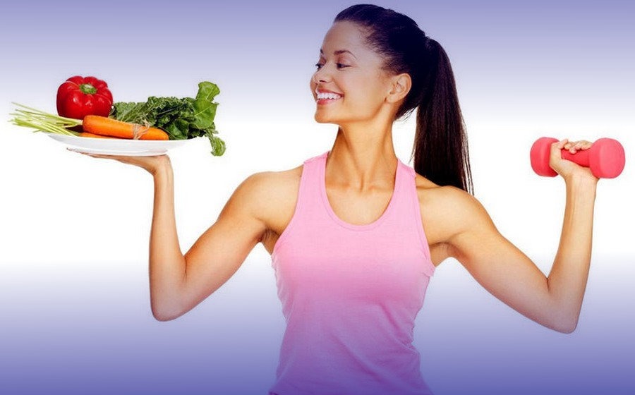 La importancia de la nutrición deportiva en complementos Mujer con salud