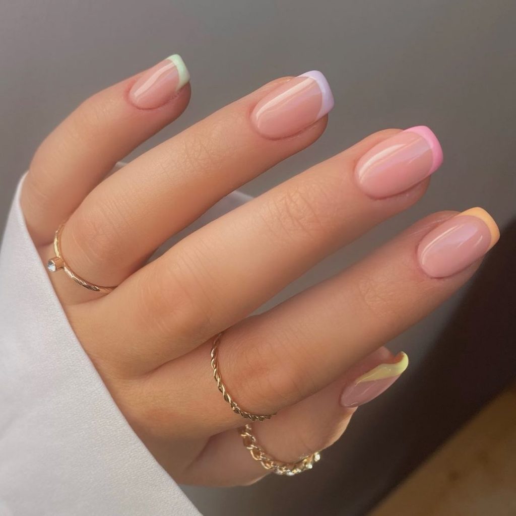 10 diseños de manicura francesa en tonos pastel Mujer saludable 10