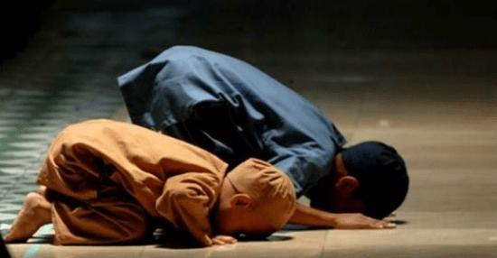 12 Cara Mudah Ajar Anak Supaya Rajin Solat. Nescaya Akan Menhindarkan