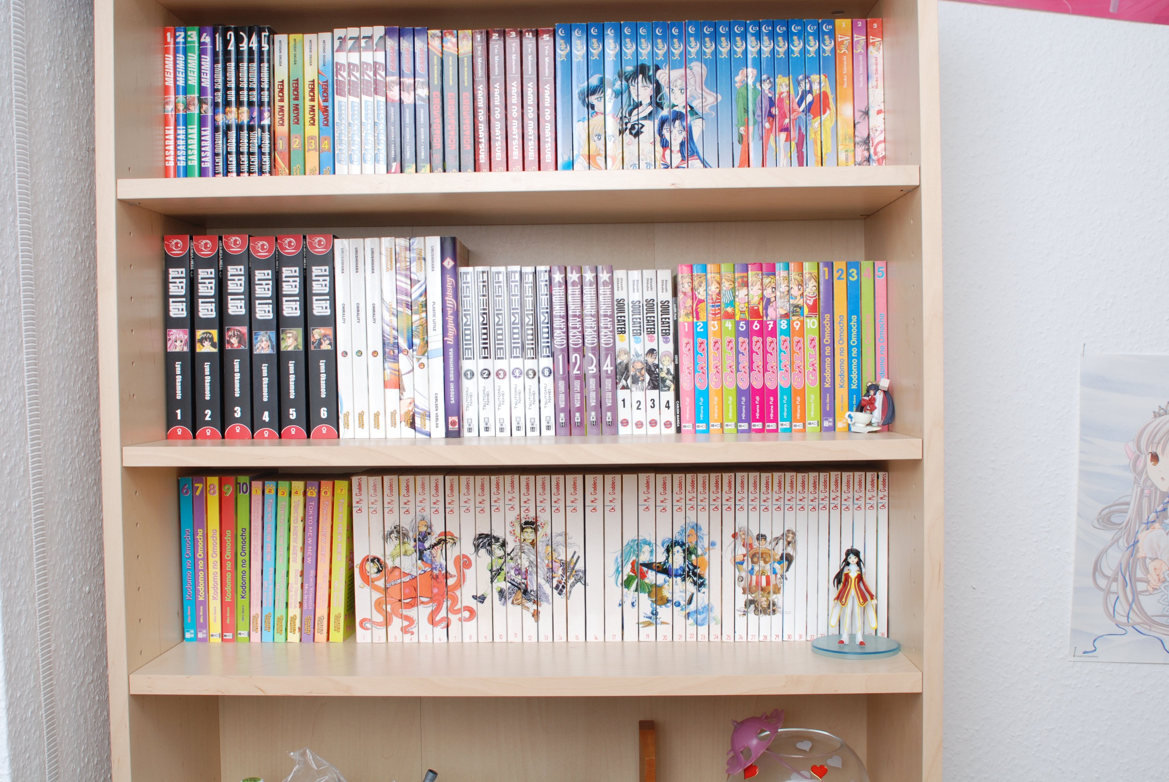 moppi unser manga regal Animexx.de