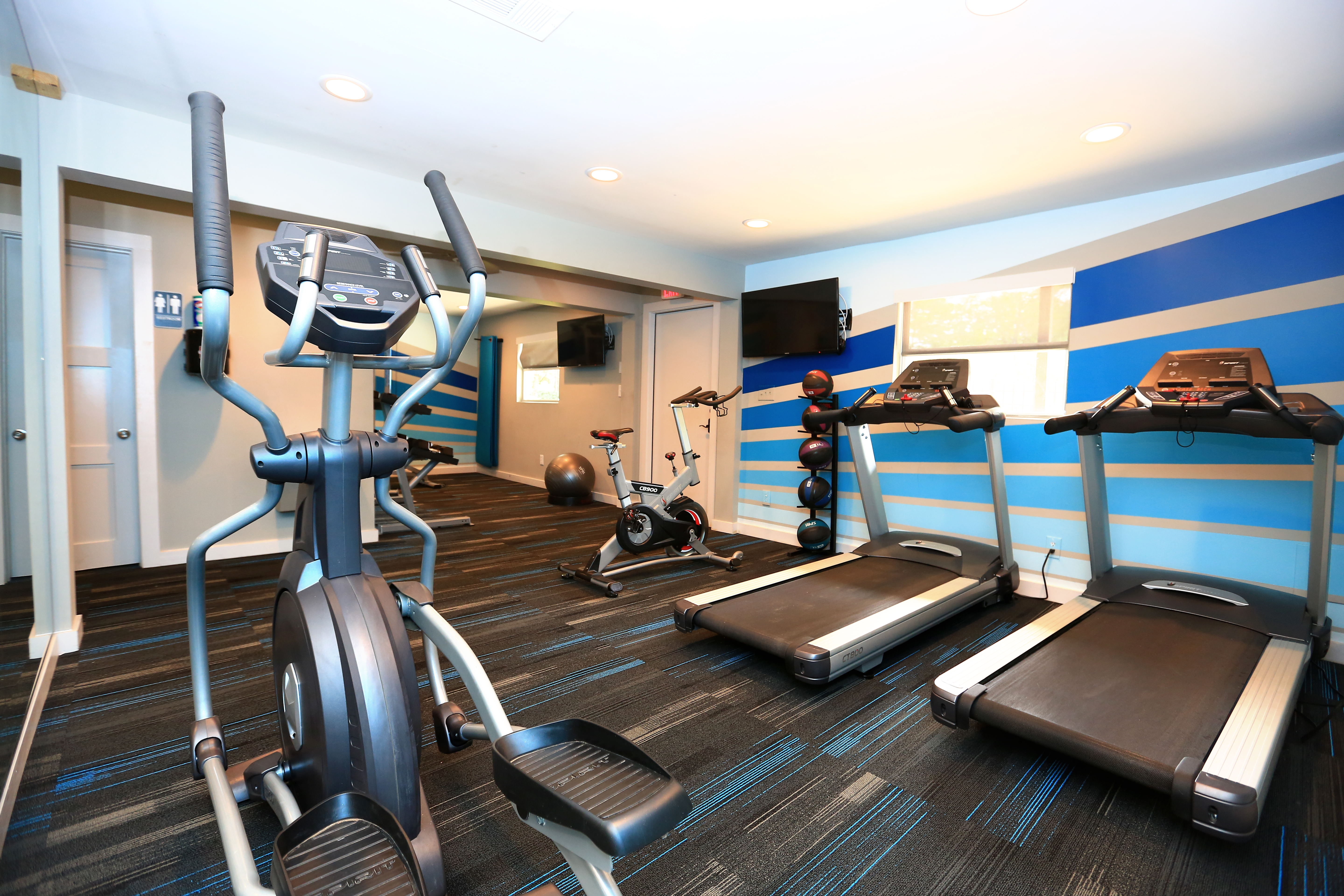 The Belaire The Multifamily Advisory Group at Cushman & Wakefield