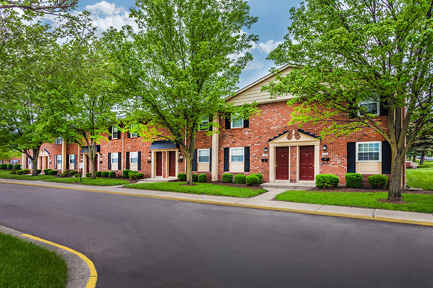Carriage House Elkhart The Multifamily Advisory Group at Cushman