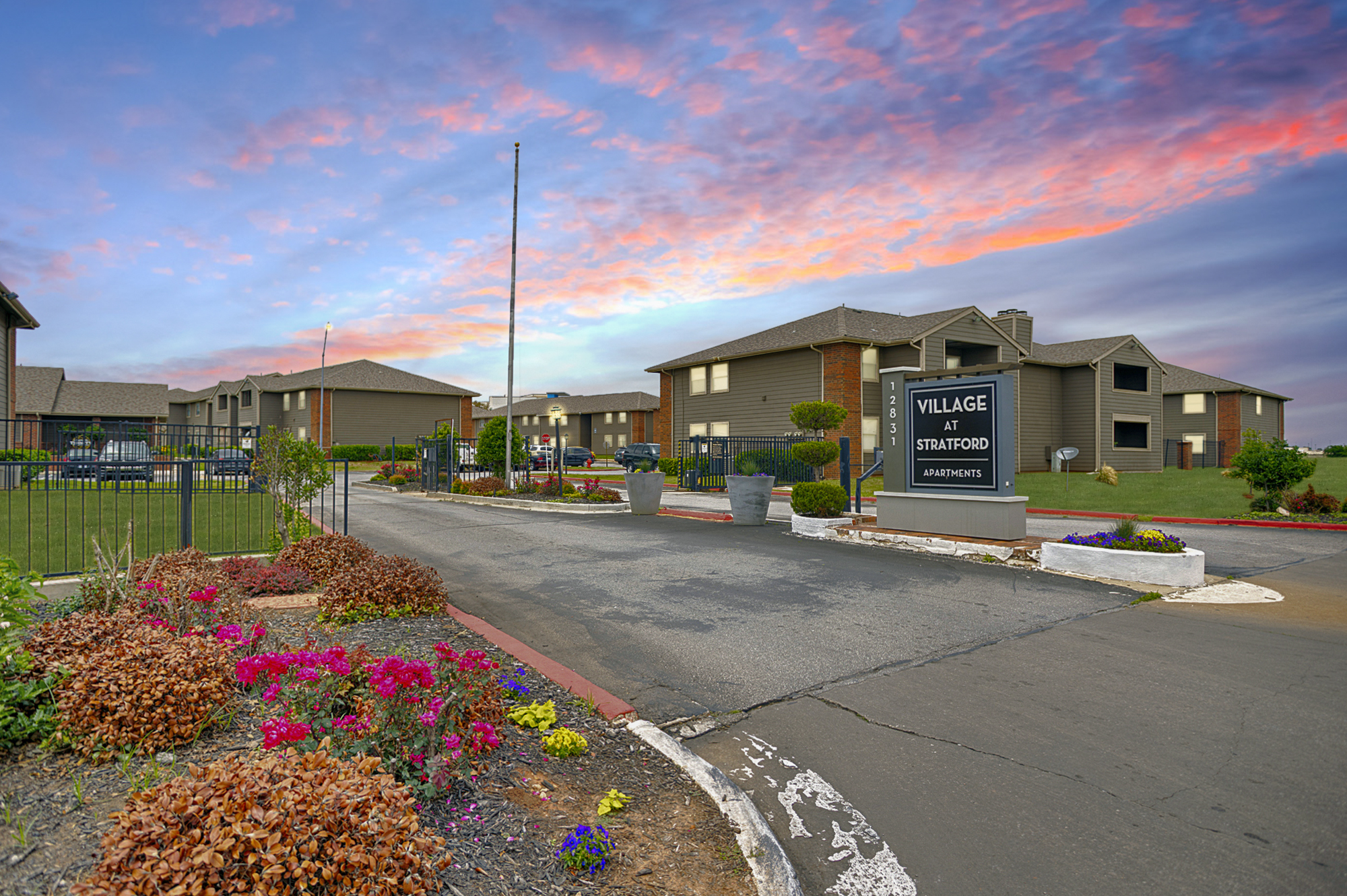 Village at Stratford The Multifamily Advisory Group at Cushman