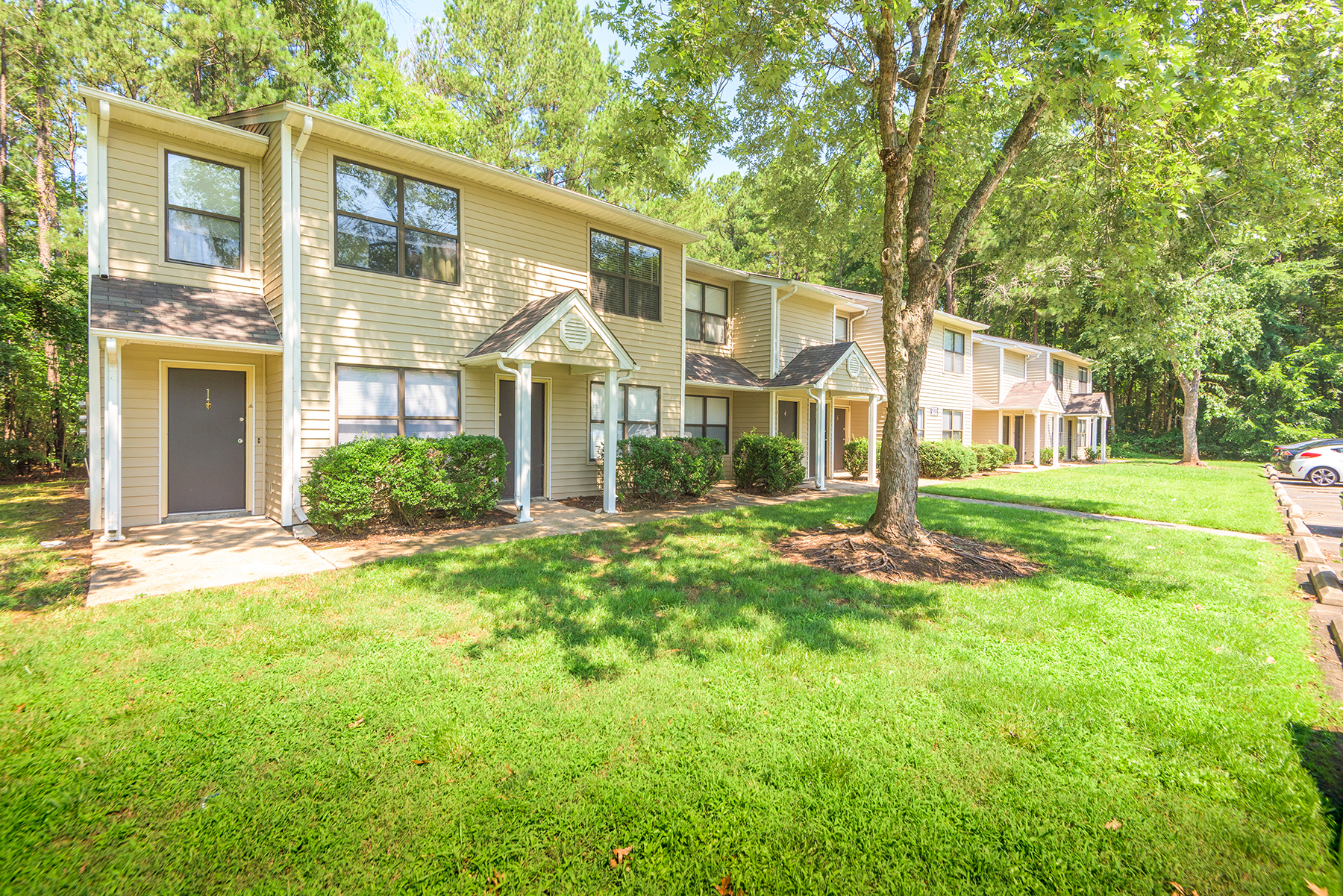 Aven Apartments The Multifamily Advisory Group at Cushman & Wakefield