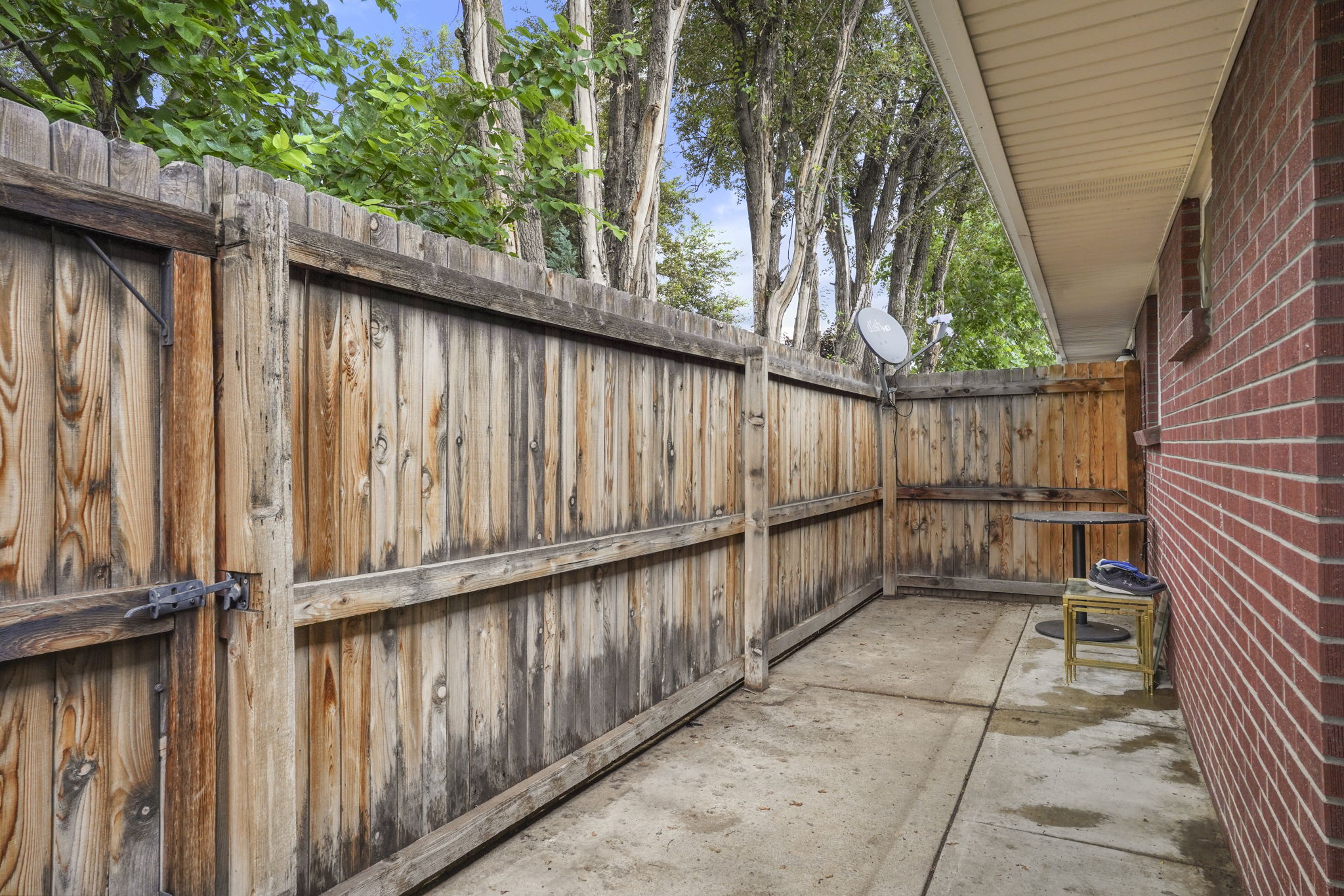 1646 Routt Street The Multifamily Advisory Group at Cushman & Wakefield