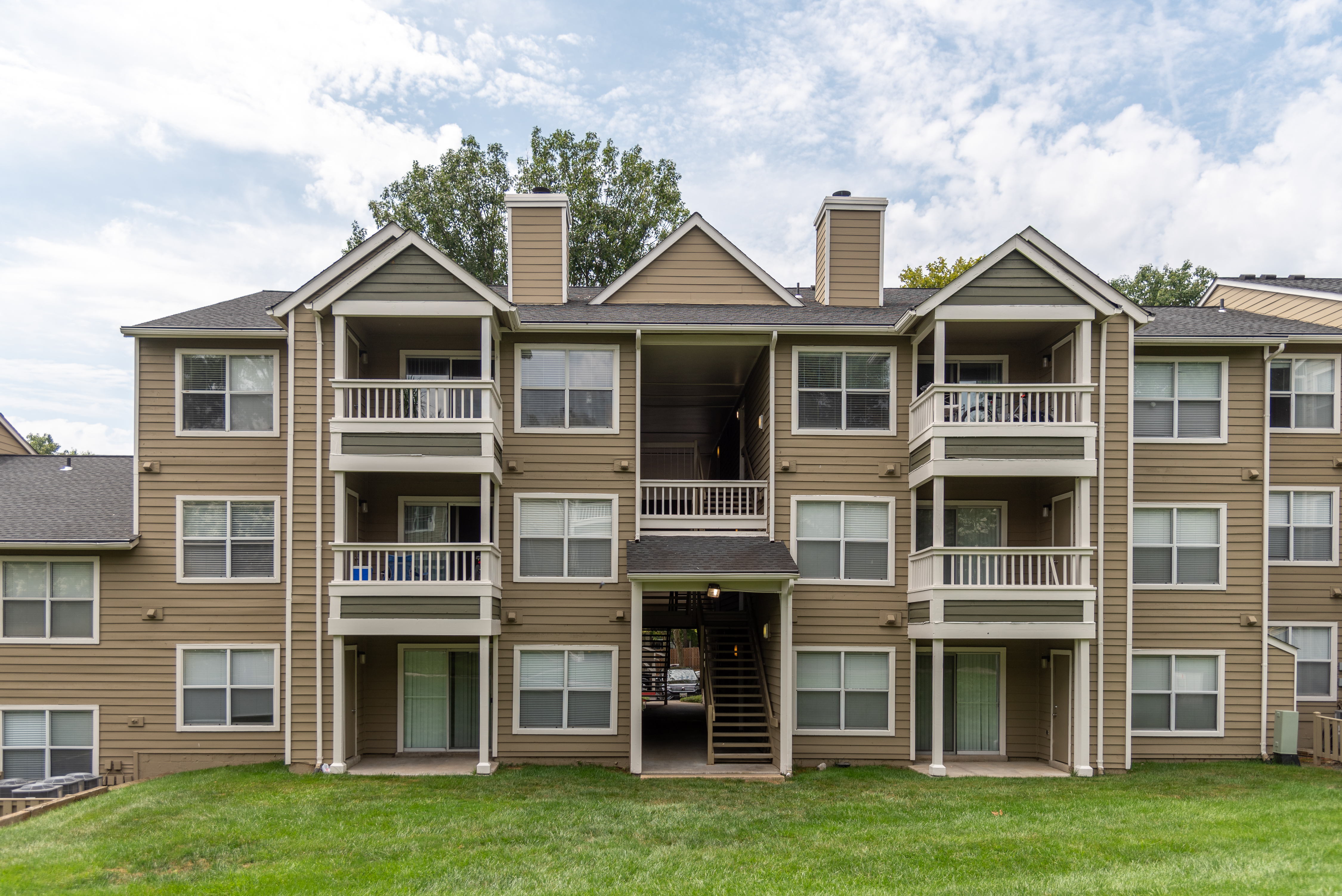 Alister Columbia Portfolio The Multifamily Advisory Group at Cushman