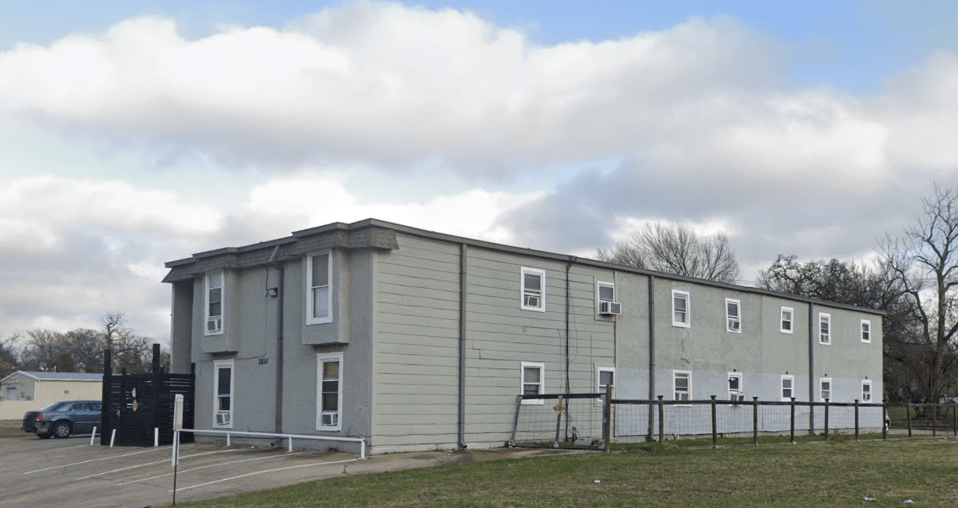 Al Manor & Peabody Manor FluellenHoover Multifamily Group