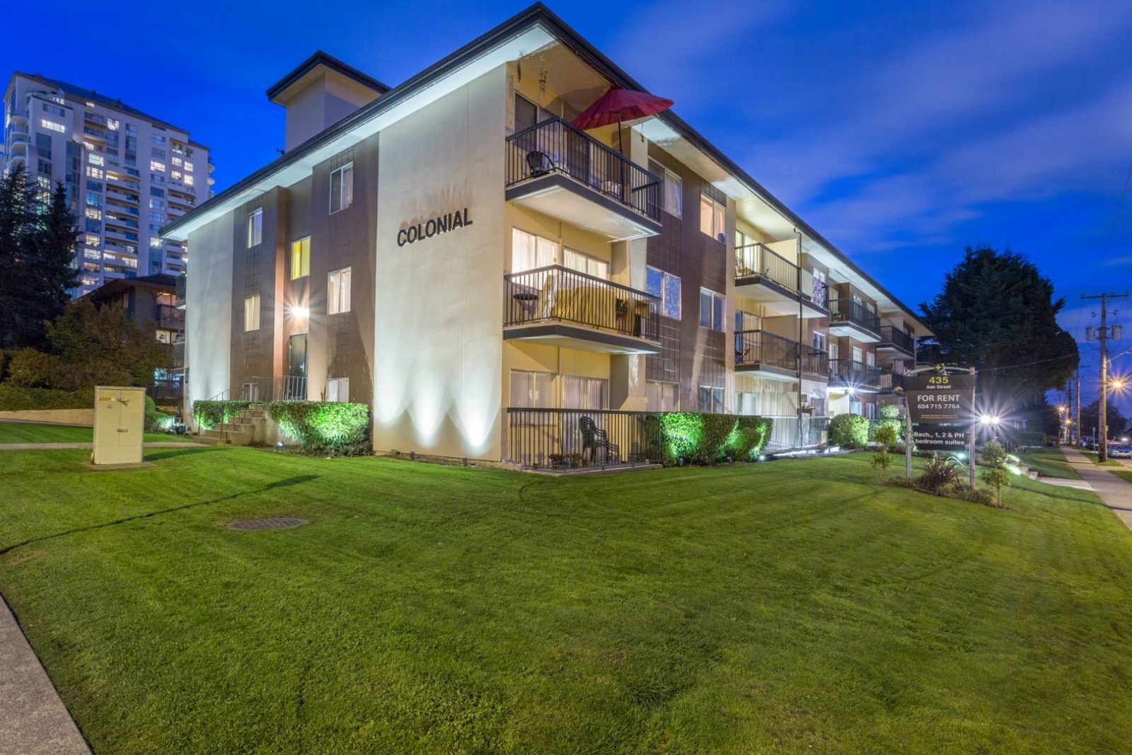 855 Vancouver Street Burdette Apartments National Apartment Group & Investment Sales Team