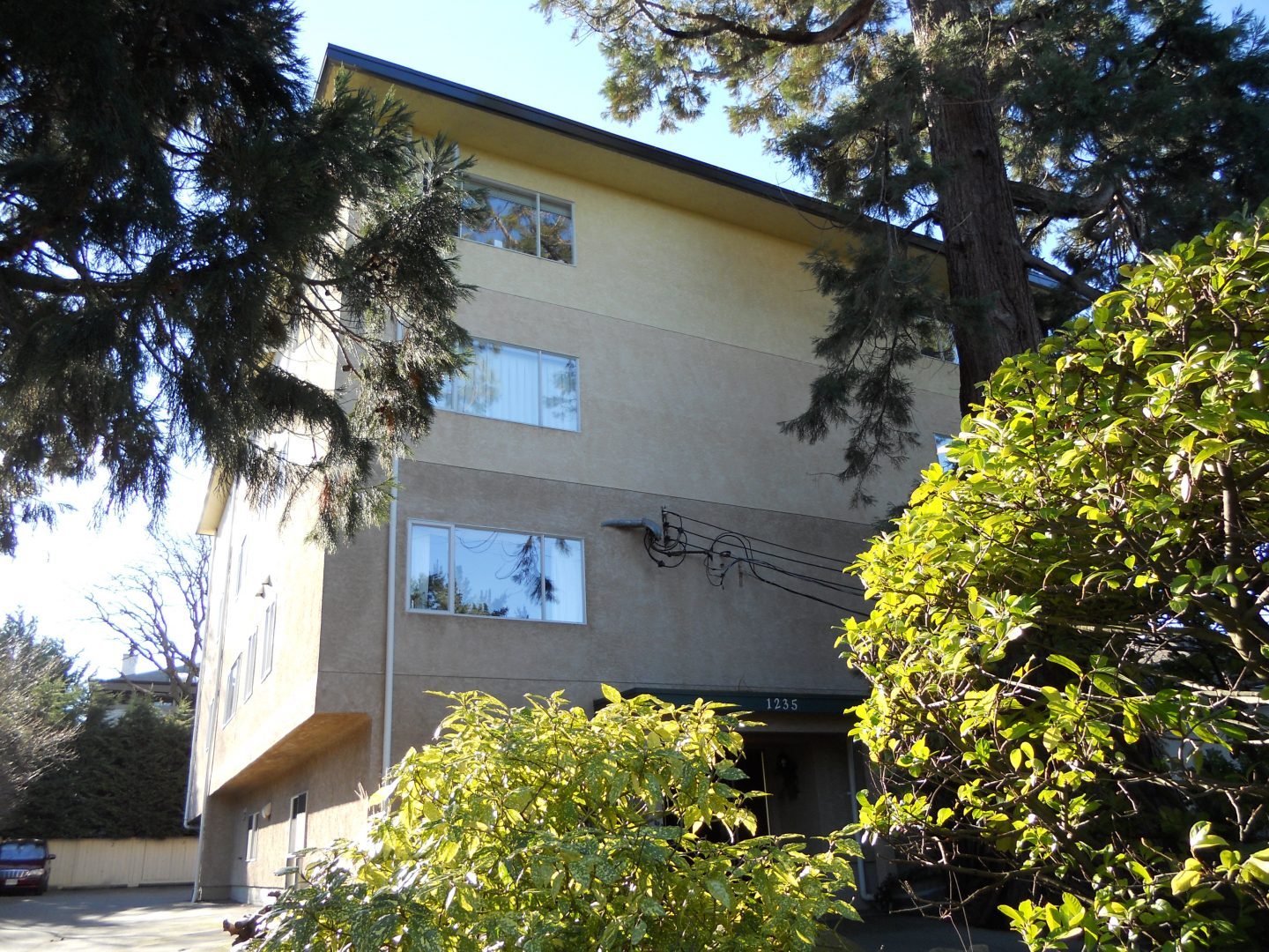 1235 Balmoral Road Spring Ridge Apartments National Apartment Group