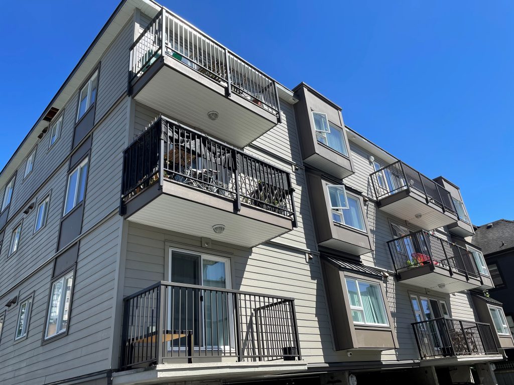 2525 Birch Street Apartments National Apartment Group & Investment