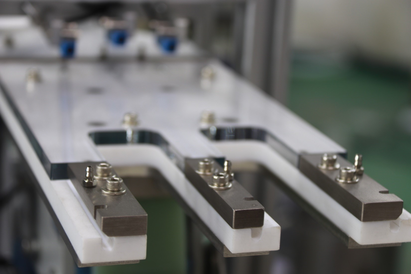 Multifeed Straight Line Track InLine Linear Feeder ConveyorBelt Track