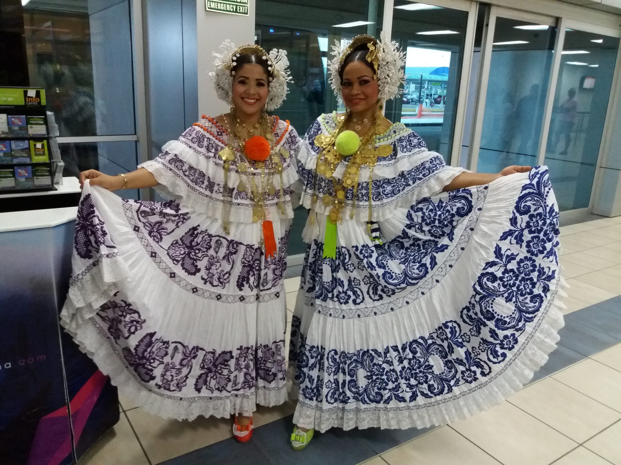 Panamanian ladies in traditional gown