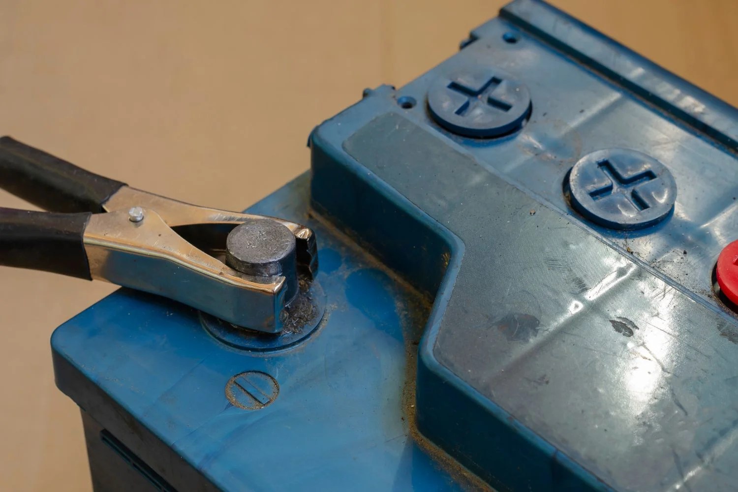 How to Test Car Wiring with Multimeter? Automotive Guide 2023