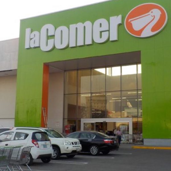 La Comer sigue apoyando económicamente a empacadores de sus tiendas