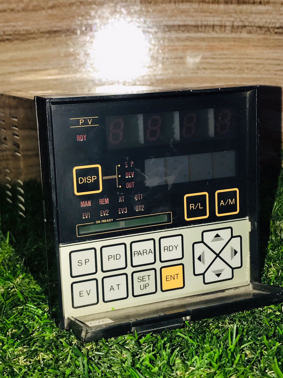 Digital Indicating Controller SDC200 ( YAMATAKE, HONEYWELL