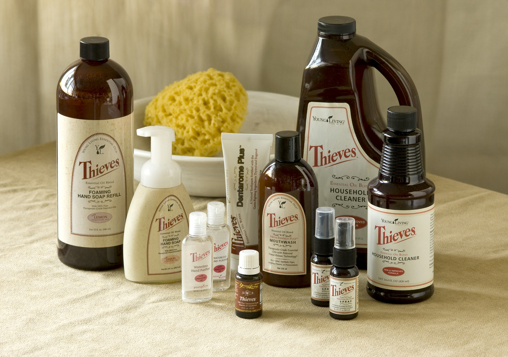 Young Living Thieves Essential Oil Blend Products Mummy Ed