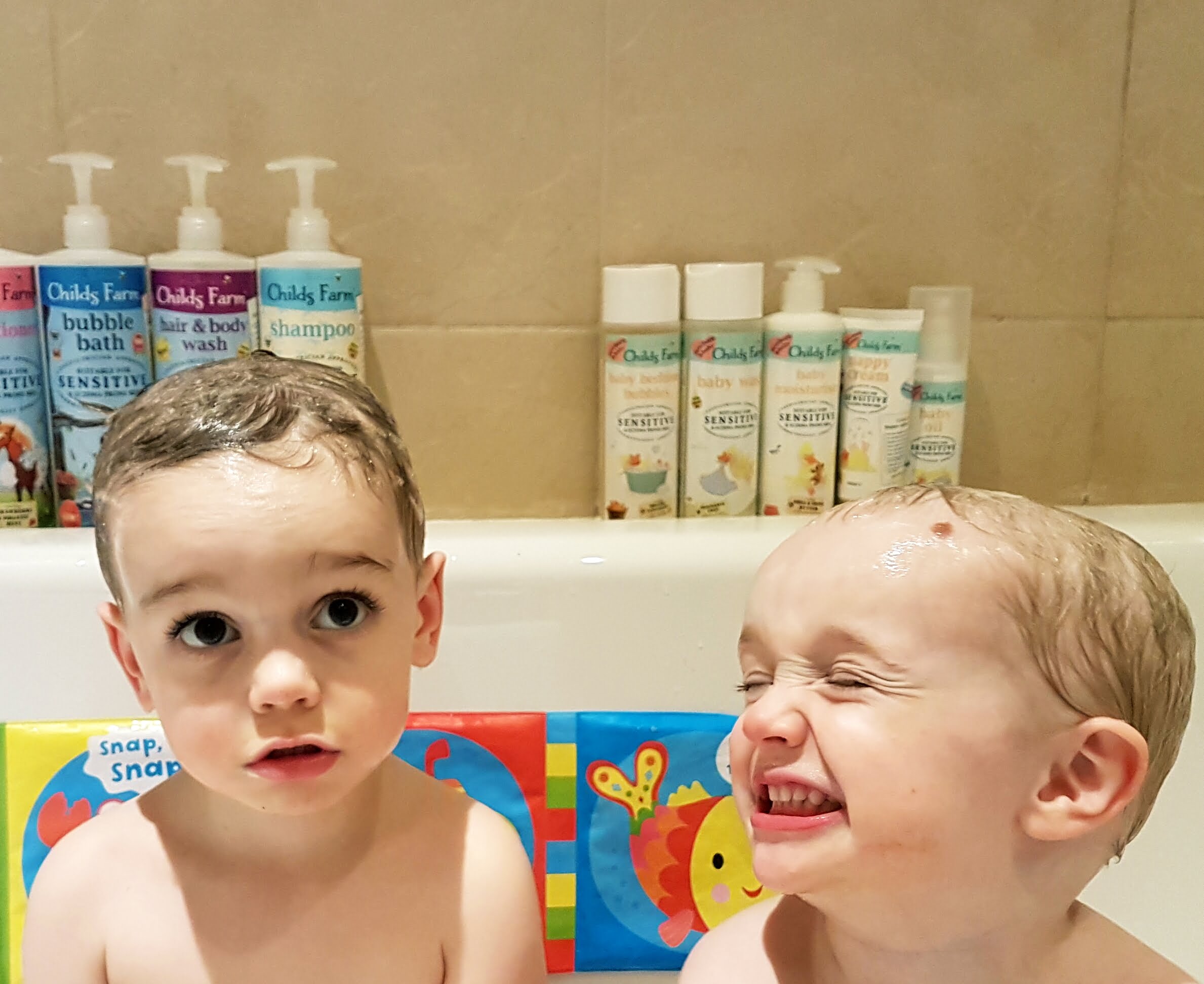 Bath time with Baby born Mummy Fever