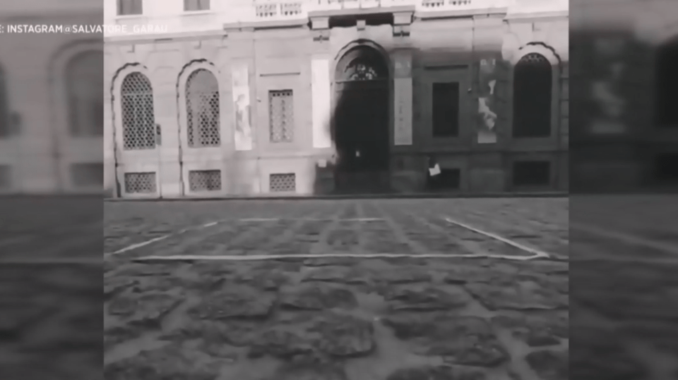 Italian Artist Sells Invisible Sculpture For 18,000 And We Need To