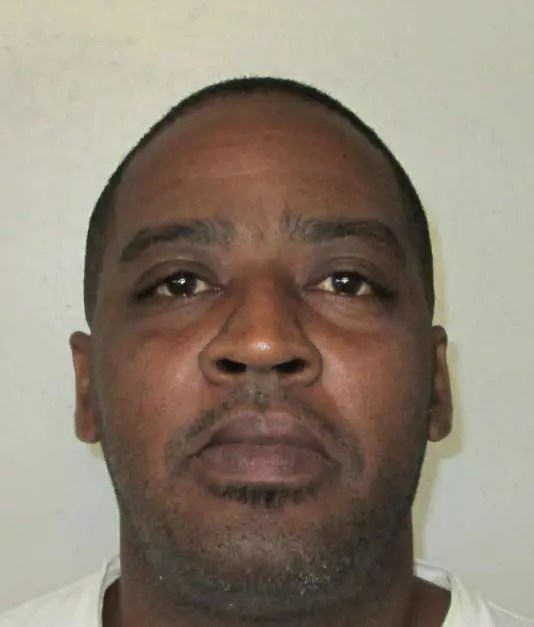 Melvin Davis Murders 2 In Alabama