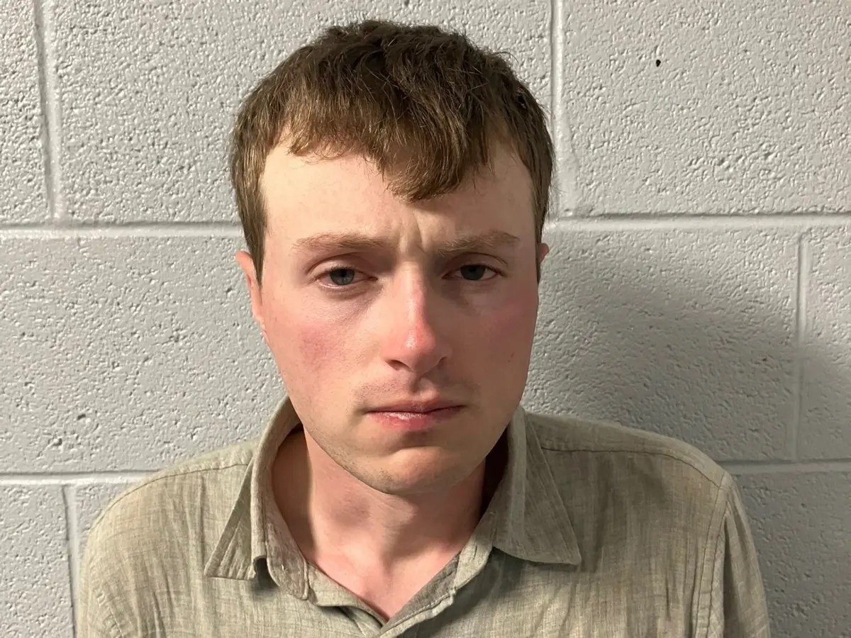 Logan Clegg Murders 2 In New Hampshire