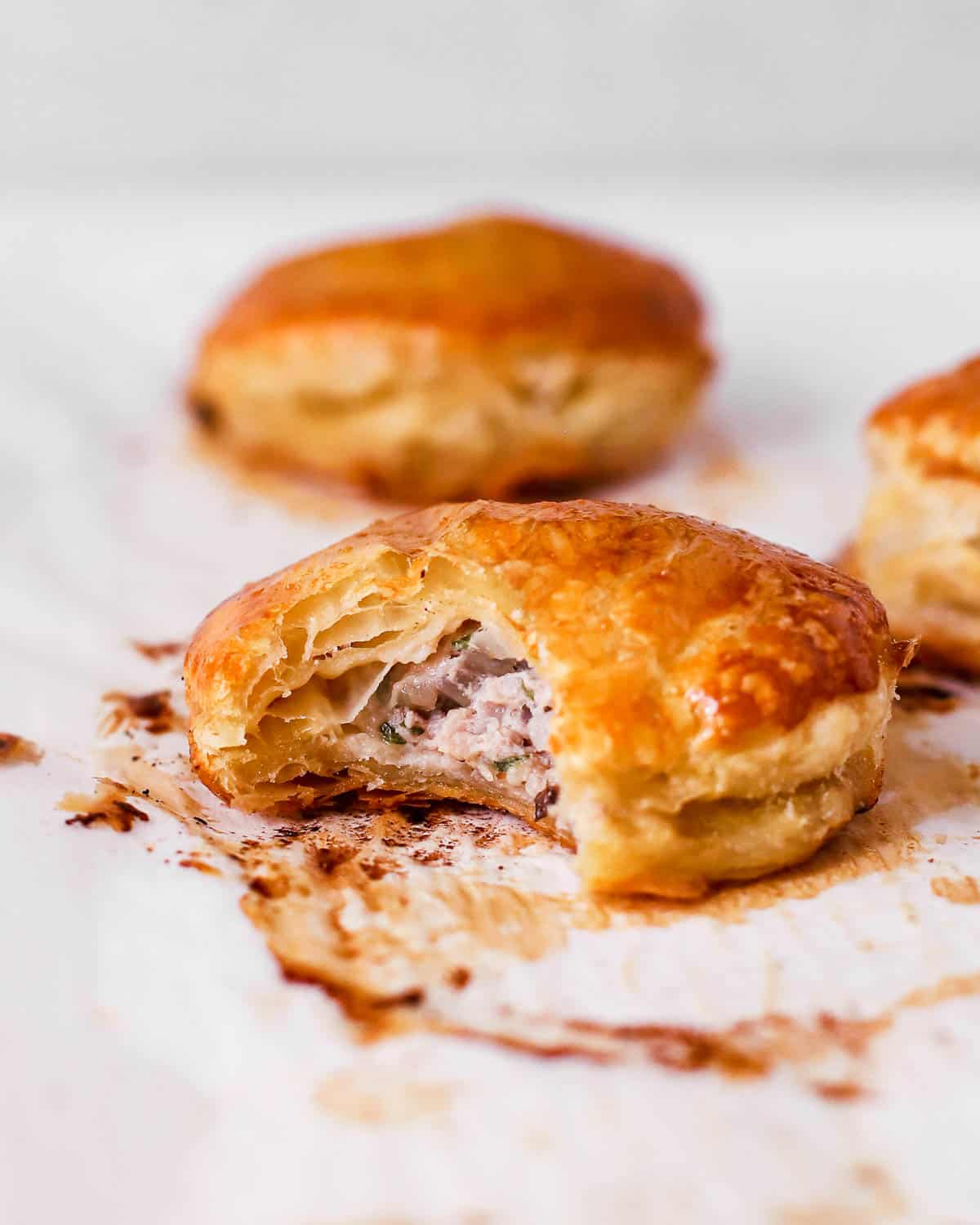 Pâté Chaud (Bánh Patê Sô) Recipe Vietnamese Meat Pastries Murmurs