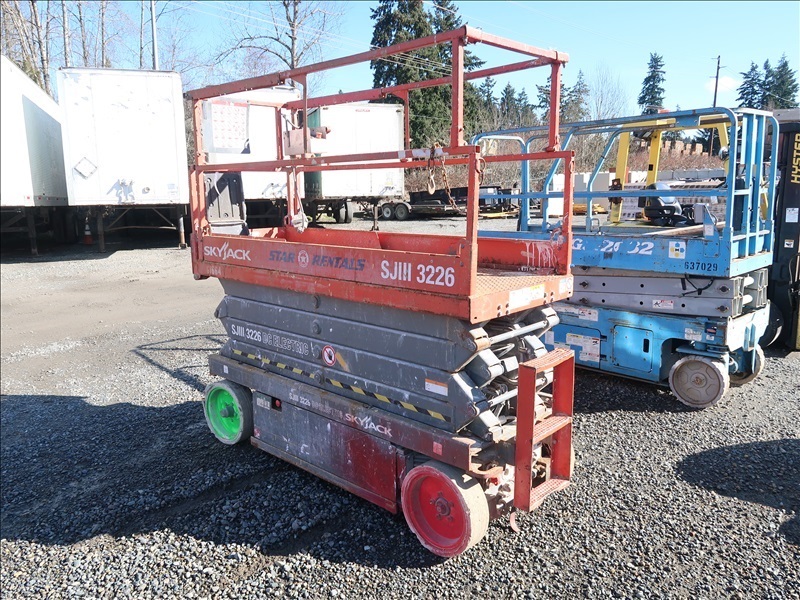 SKYJACK SJIII 3226 SCISSOR LIFT KENMORE HEAVY EQUIPMENT, CONTRACTORS