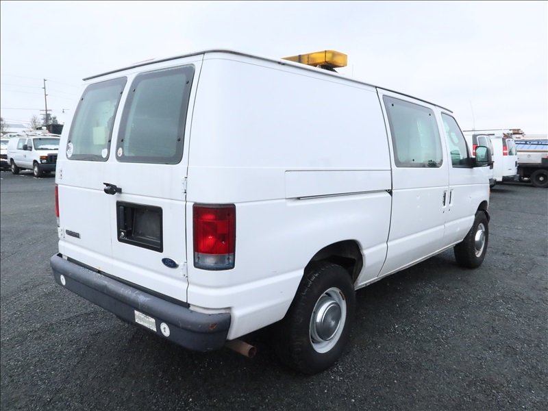2006 FORD E250 CARGO VAN MARYSVILLE HEAVY EQUIPMENT, CONTRACTORS