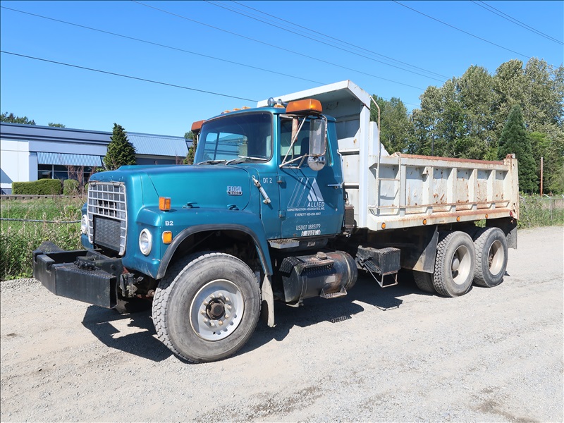 1982 FORD L9000 T/A DUMP TRUCK KENMORE HEAVY EQUIPMENT, CONTRACTORS