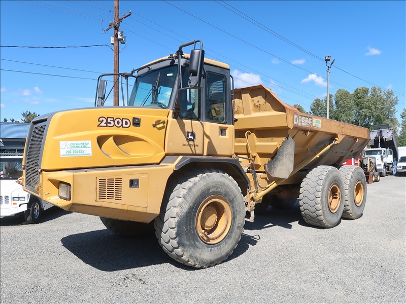 2006 JOHN DEERE 250D 6X6 ARTICULATED ROCK TRUCK KENMORE HEAVY