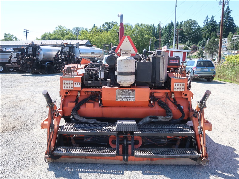 GILCREST PRO PAVER KENMORE HEAVY EQUIPMENT, CONTRACTORS EQUIPMENT