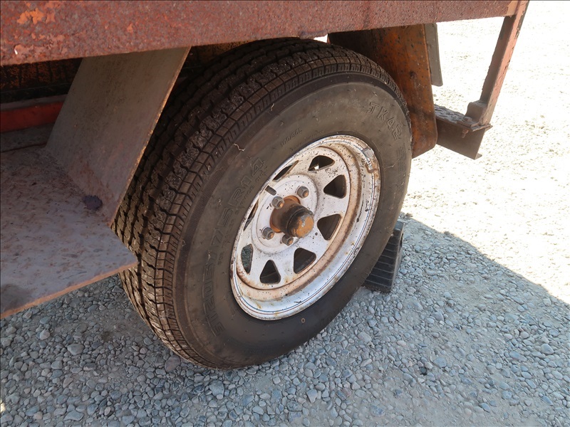 LEEBOY S560 TAR KETTLE TRAILER KENMORE HEAVY EQUIPMENT, CONTRACTORS