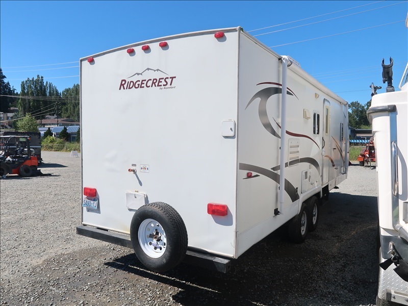 2008 KOMFORT RIDGECREST 262 TRAVEL TRAILER KENMORE HEAVY EQUIPMENT, CONTRACTORS EQUIPMENT