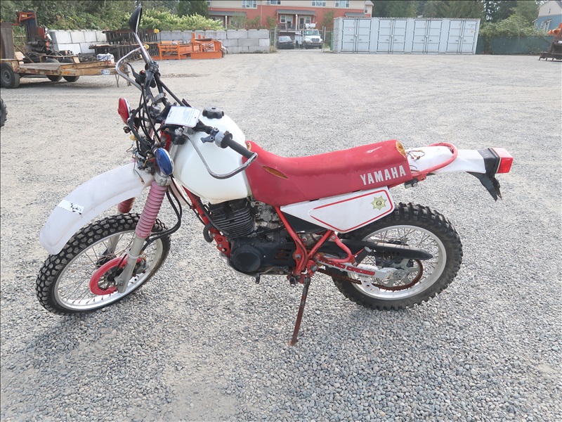 1996 YAMAHA DIRT BIKE KENMORE HEAVY EQUIPMENT, CONTRACTORS EQUIPMENT