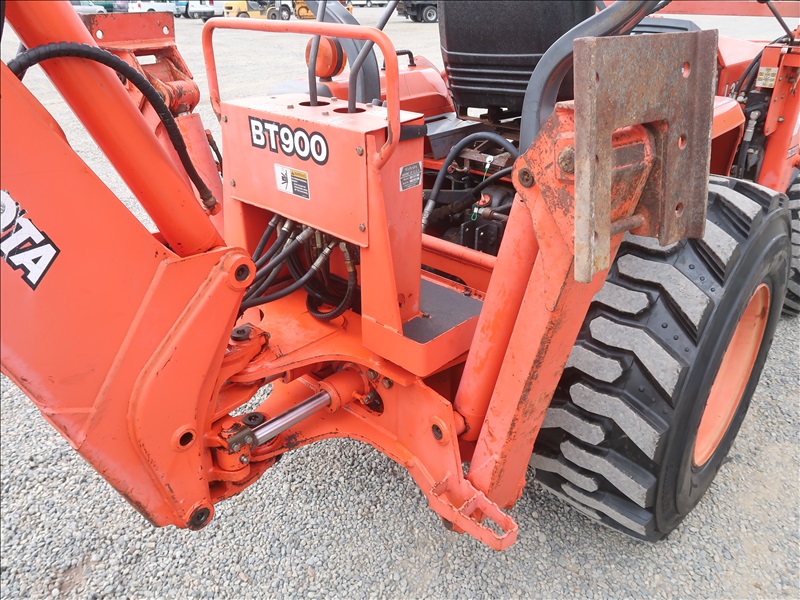 KUBOTA L35 LOADER BACKHOE 4WD KENMORE HEAVY EQUIPMENT, CONTRACTORS