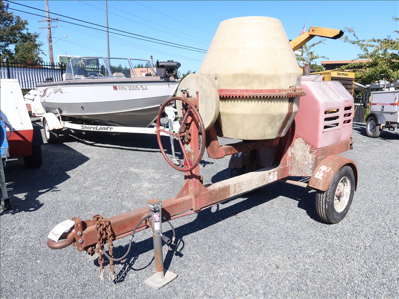 WHITEMAN TRAILER MOUNTED CONCRETE MIXER MARYSVILLE HEAVY EQUIPMENT