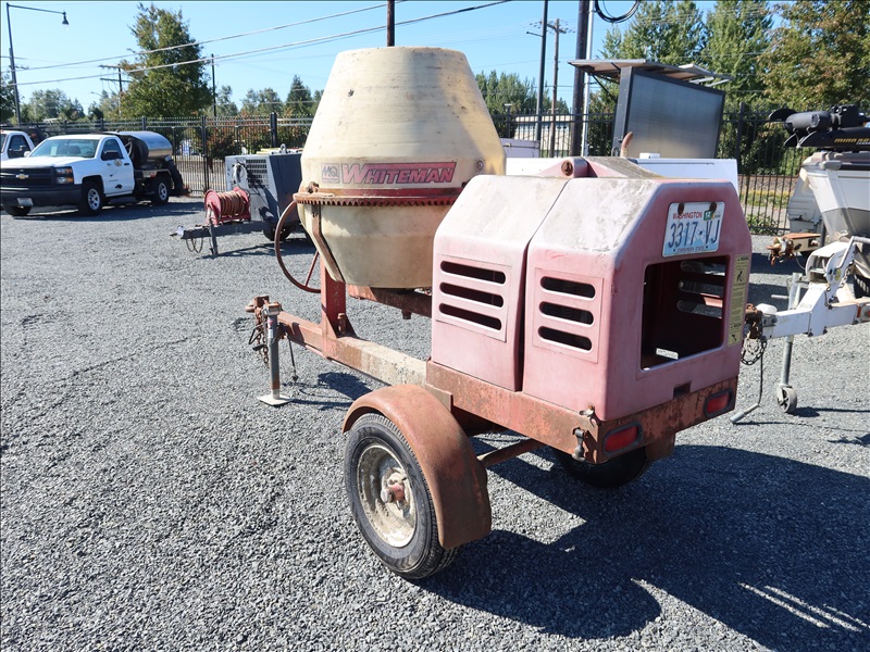 WHITEMAN TRAILER MOUNTED CONCRETE MIXER MARYSVILLE HEAVY EQUIPMENT